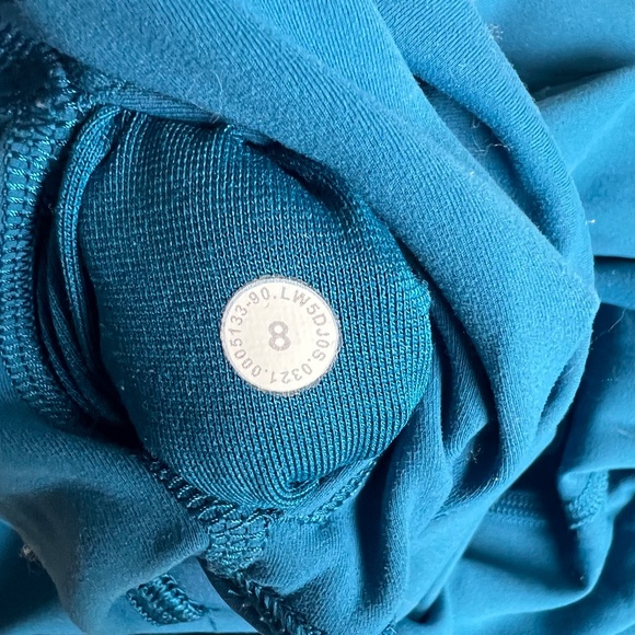 Lululemon Wunder Under Leggings - Picture 3 of 3